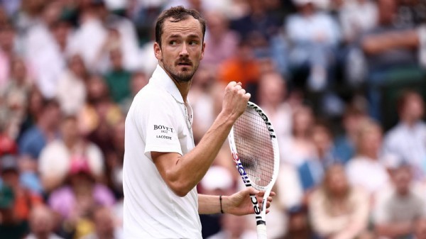 Rekordsieger - Djokovic sagt für Paris ab – und zittert um Finals